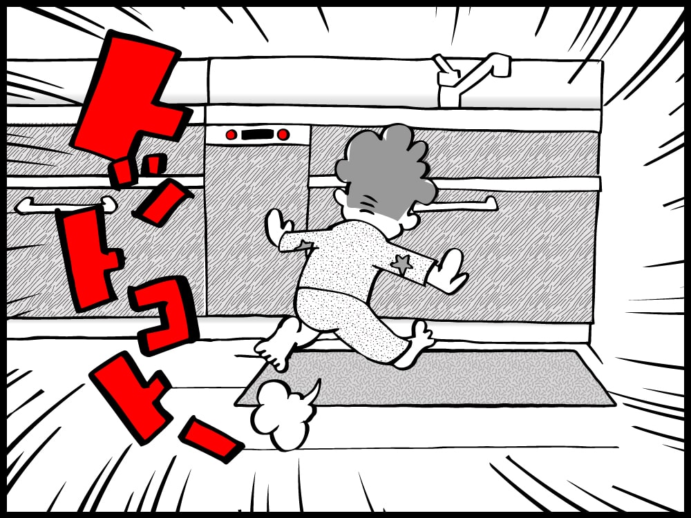 キッチンにかけよるカズくん